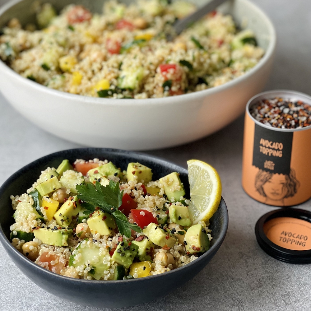 Quinoa Salat mit Avocado | Rezept | JUST SPICES®